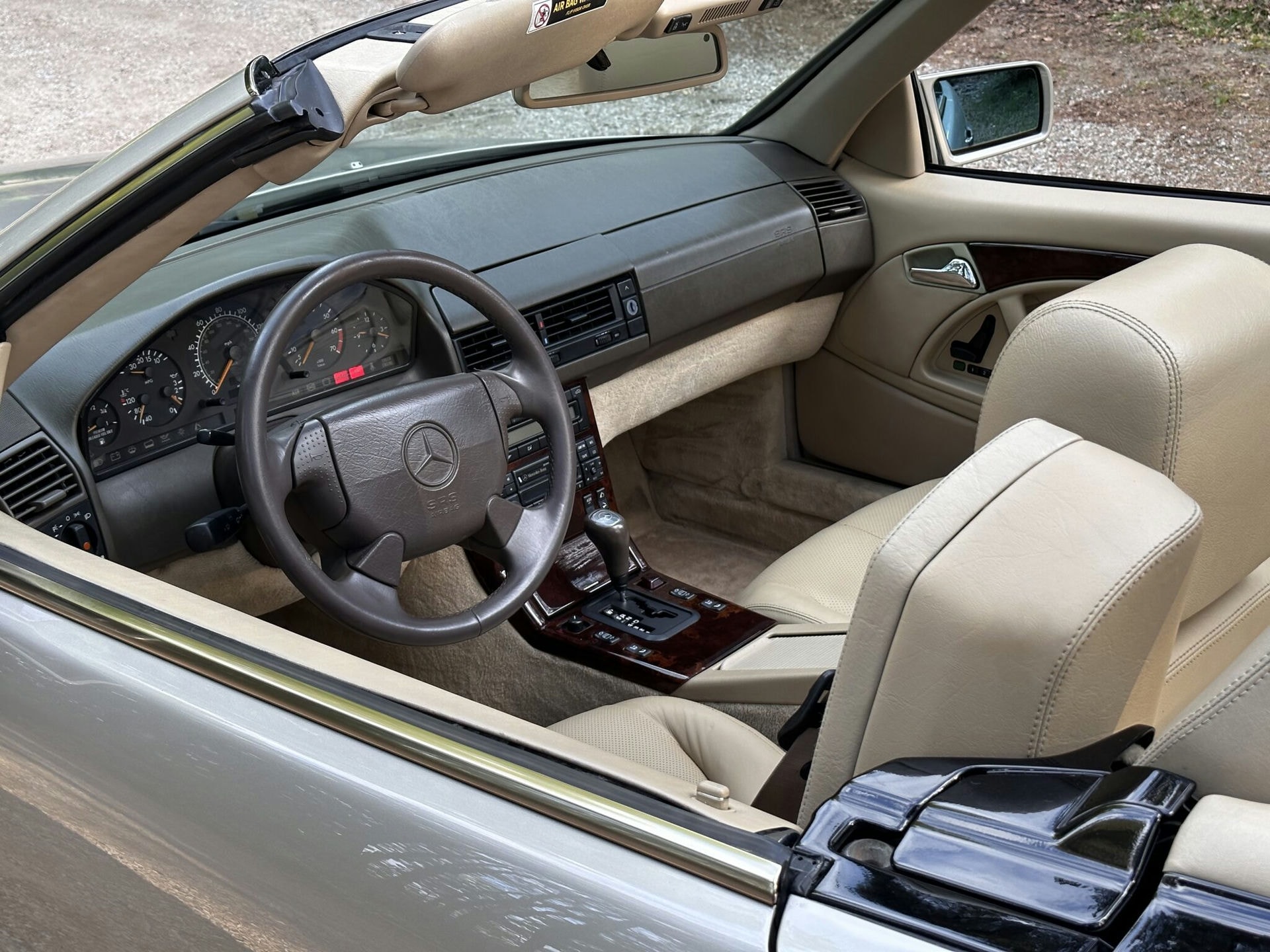 MERCEDES SL R129 (nude)​ 12