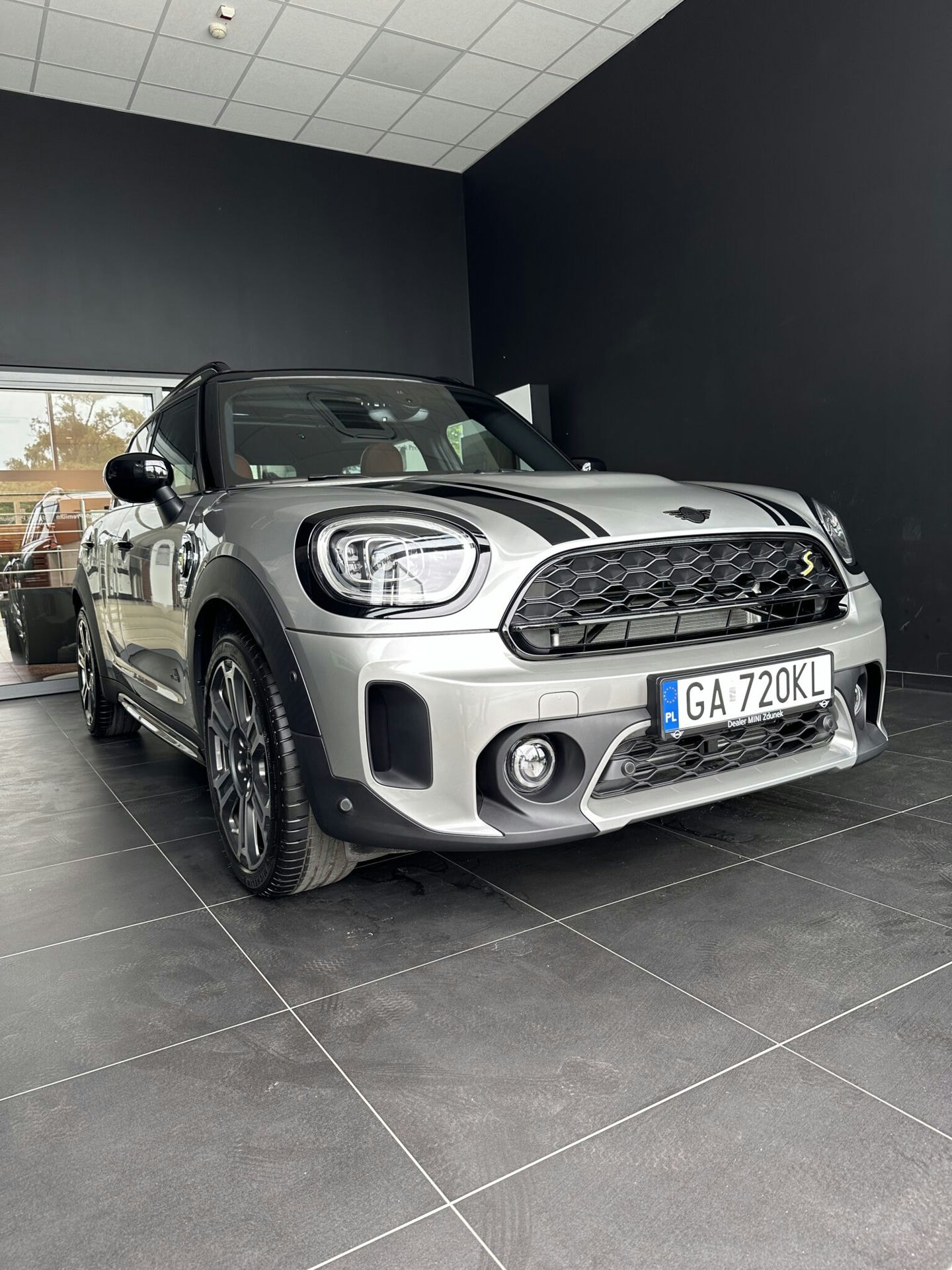 MINI COOPER (grey) 2