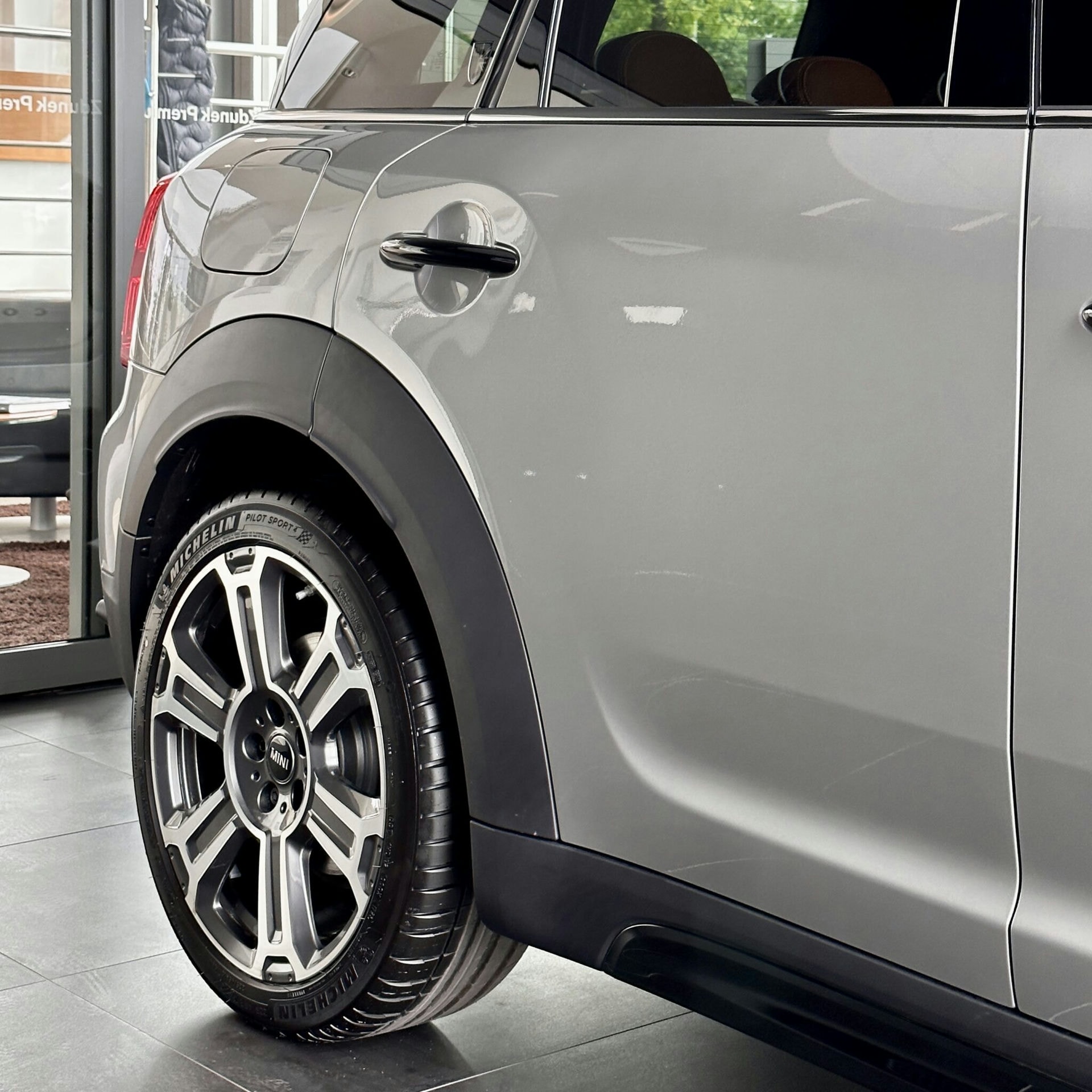 MINI COOPER (grey) 3