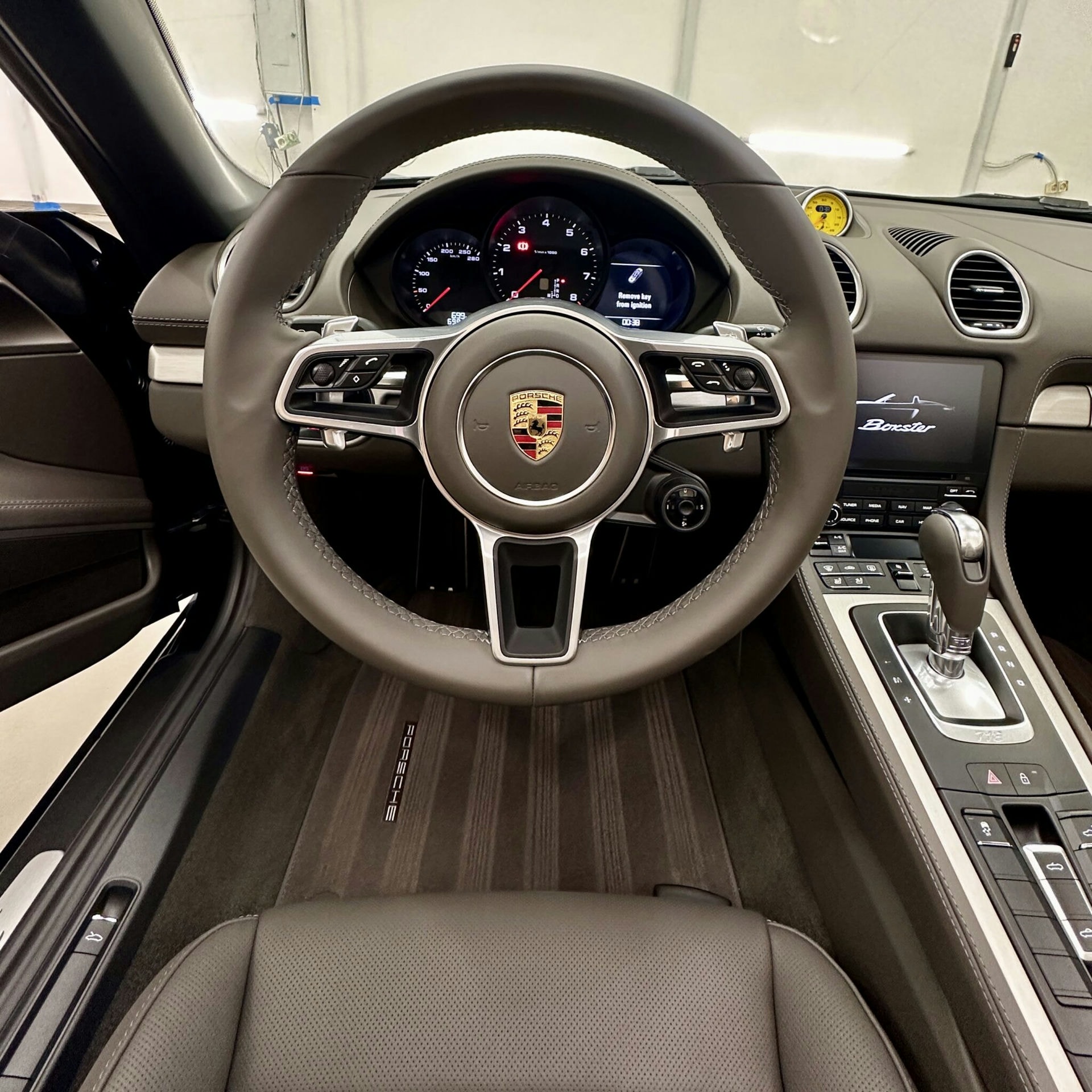 PORSHE BOXTER (black) 4