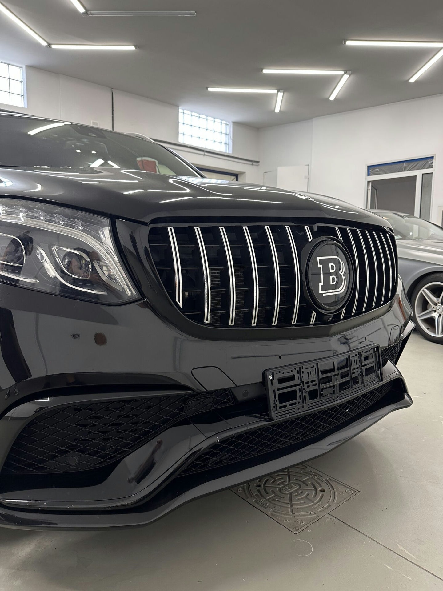 MERCEDES GL-Class Brabus 900 (black) 4