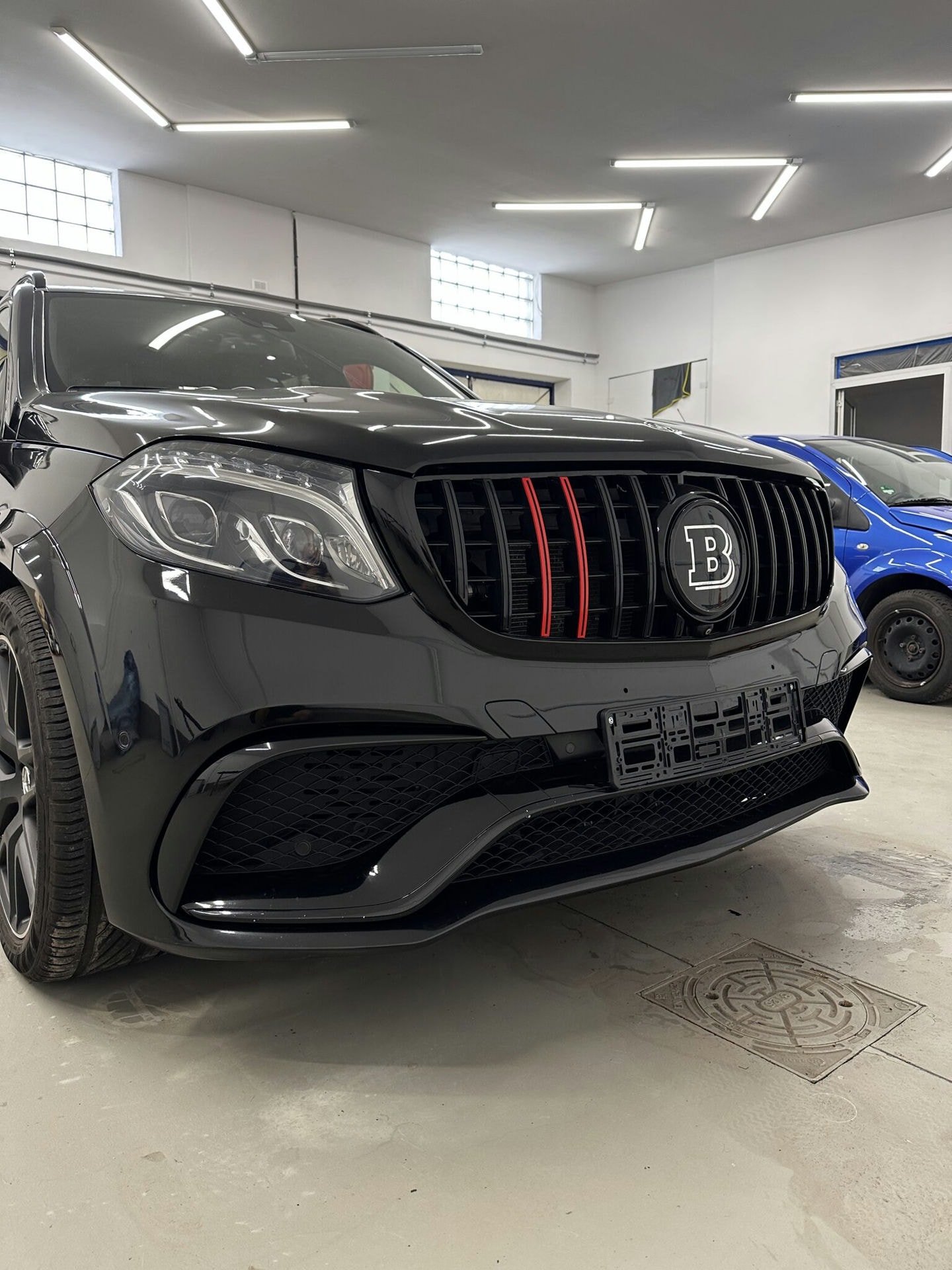 MERCEDES GL-Class Brabus 900 (black) 7